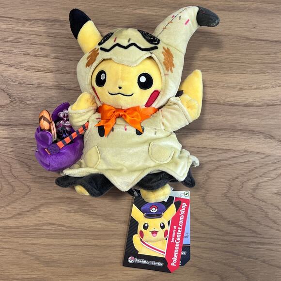 Pokemon Pumpkin Parade Pikachu Mimikyu Costume Poke Plush NEW WITH TAGS